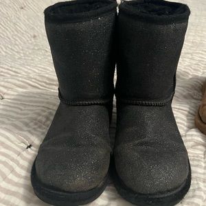 Black sparkle Uggs